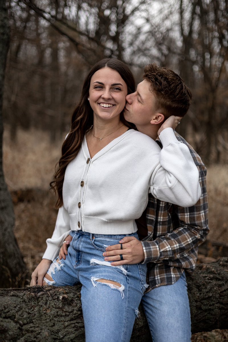PhotosByCollinW's tweet photo. Flannel season is almost upon us, ready or not here Fall comes!

🍂🦃🍃🧣🎃 🍁🧤

#wichitaphotographer #wichitaksphotographer #wichitaphotography #wichitaksphotography #wichitaphotography #ictphotographer #photographer  #wichita #wichitaks #wichitakansas https://t.co/cblgaBOvdR