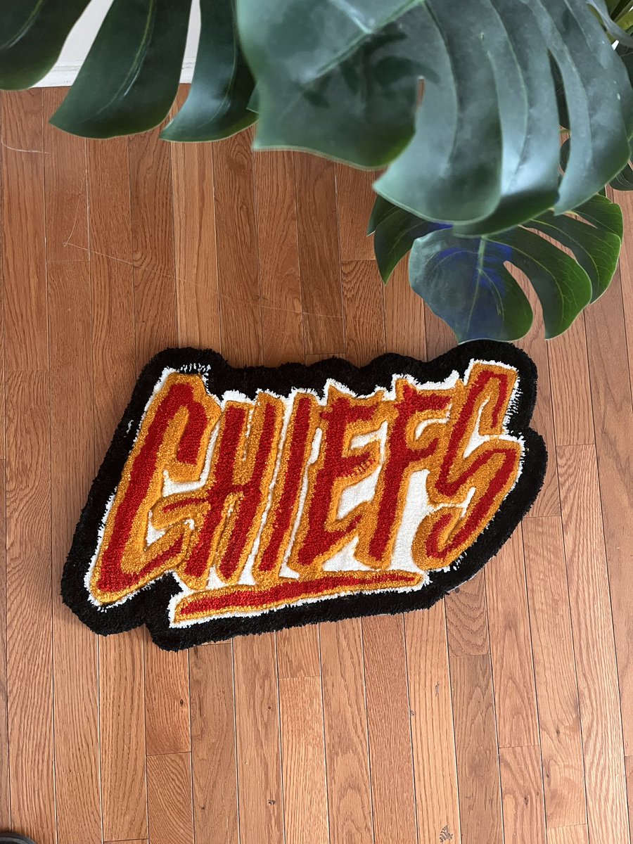 I did that 💁🏽‍♀️ #KansasCityChiefs #Chiefs #customrugs #RugularStudio