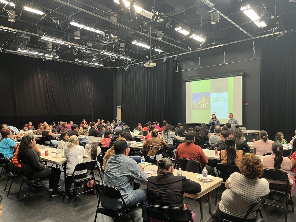 Great 1st meeting! <a href="/APSVirginia/">Arlington Public Schools</a> Building Community w EL Parents &amp; <a href="/KenmorePTA/">Kenmore Middle PTSA</a> &amp; advocating for success for all—one community that cares for everyone—thank you to everyone who supported tonight’s tremendous turnout—We Are All Better Together!