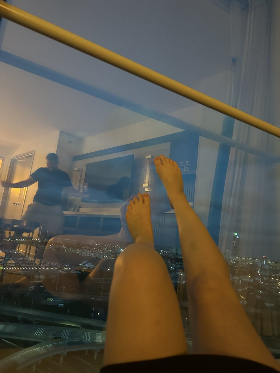 beaux_fet's tweet photo. #feet #Feet #feet_pic #feetcontent #feetseller https://t.co/eJYcKS92ar