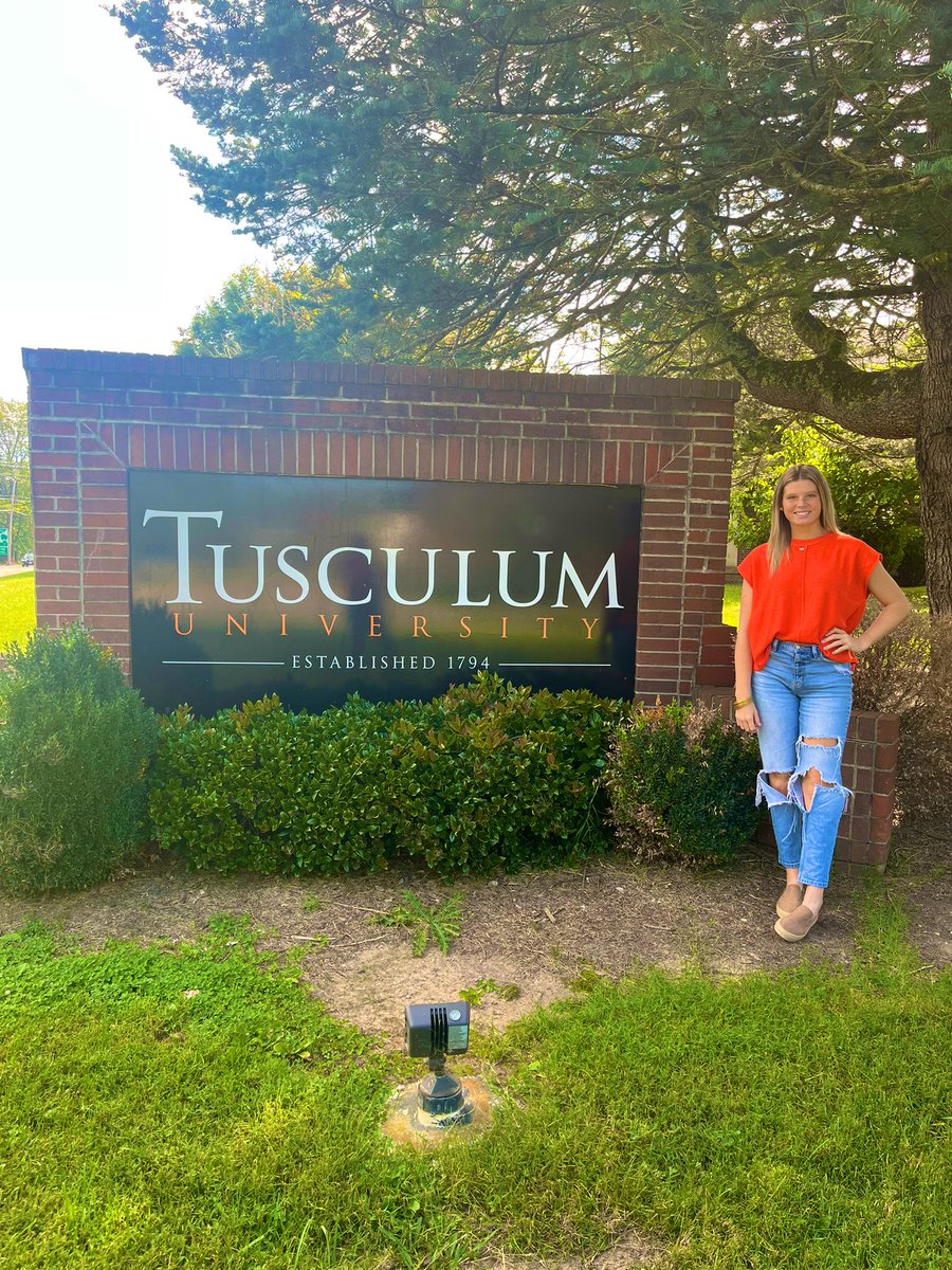 Aleyia_S's tweet photo. Thank you for a wonderful day on campus. It was fun touring the university, meeting the girls, and practicing with the team. As always a great day with Coach J, @Krenz77Eric , and @TusculumSB https://t.co/gWRcj9Ns7k