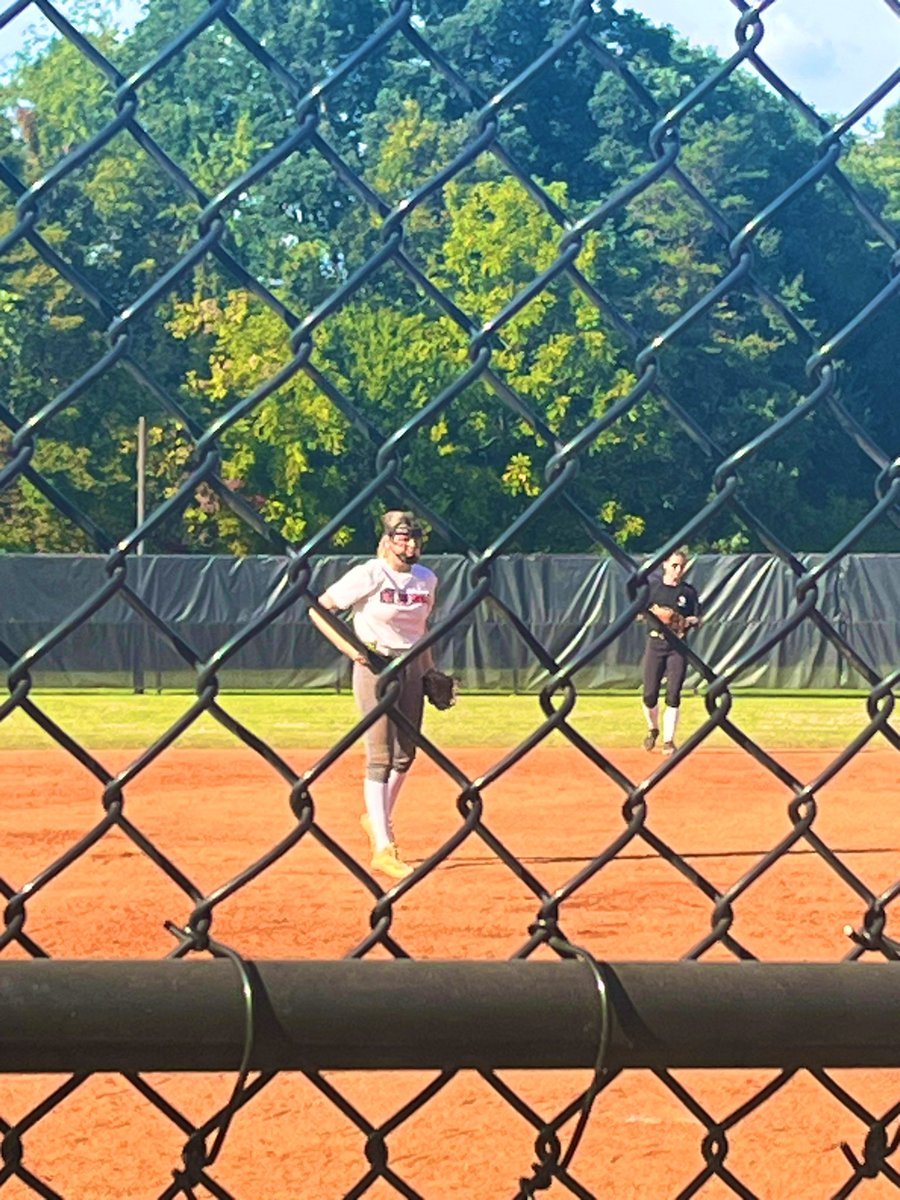 Aleyia_S's tweet photo. Thank you for a wonderful day on campus. It was fun touring the university, meeting the girls, and practicing with the team. As always a great day with Coach J, @Krenz77Eric , and @TusculumSB https://t.co/gWRcj9Ns7k