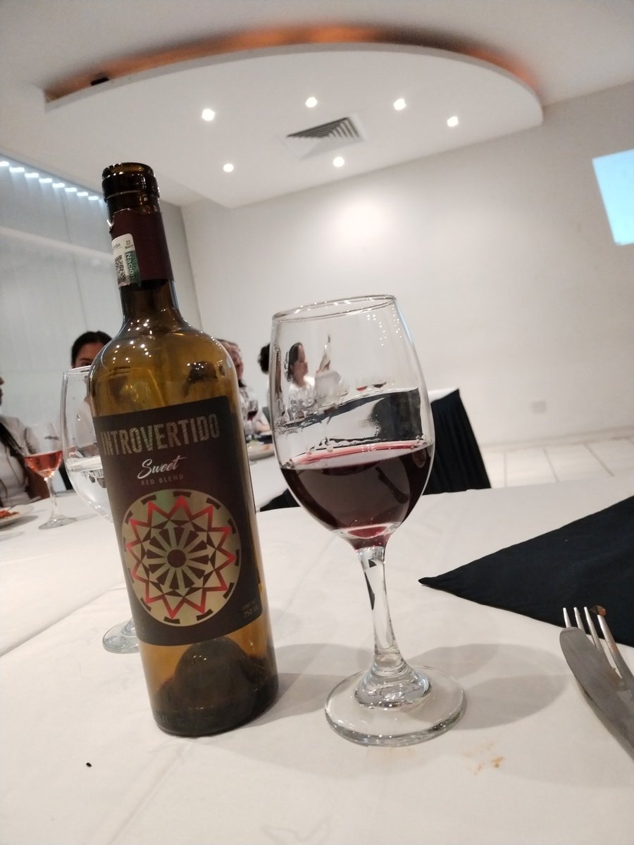 omaralpuche's tweet photo. @nellymercedes5 @ComunidadTecNM @TecNM_MX @Ramon_Jimenez_L @TecNM_Cancun #Educación y #Turismo En calidad y con el mejor restaurante del mundo se destaca #PuertoMorelos en este #DiaMundialDelTurismo2023 en el @PtoMorelosAyto que preside @BlancaMerariPM @mapachestec @chetubien @abrahammasegosa ¿Cuál es ese icónico y famoso restaurante @Oliver_mexmtz https://t.co/z7gQF6VovD