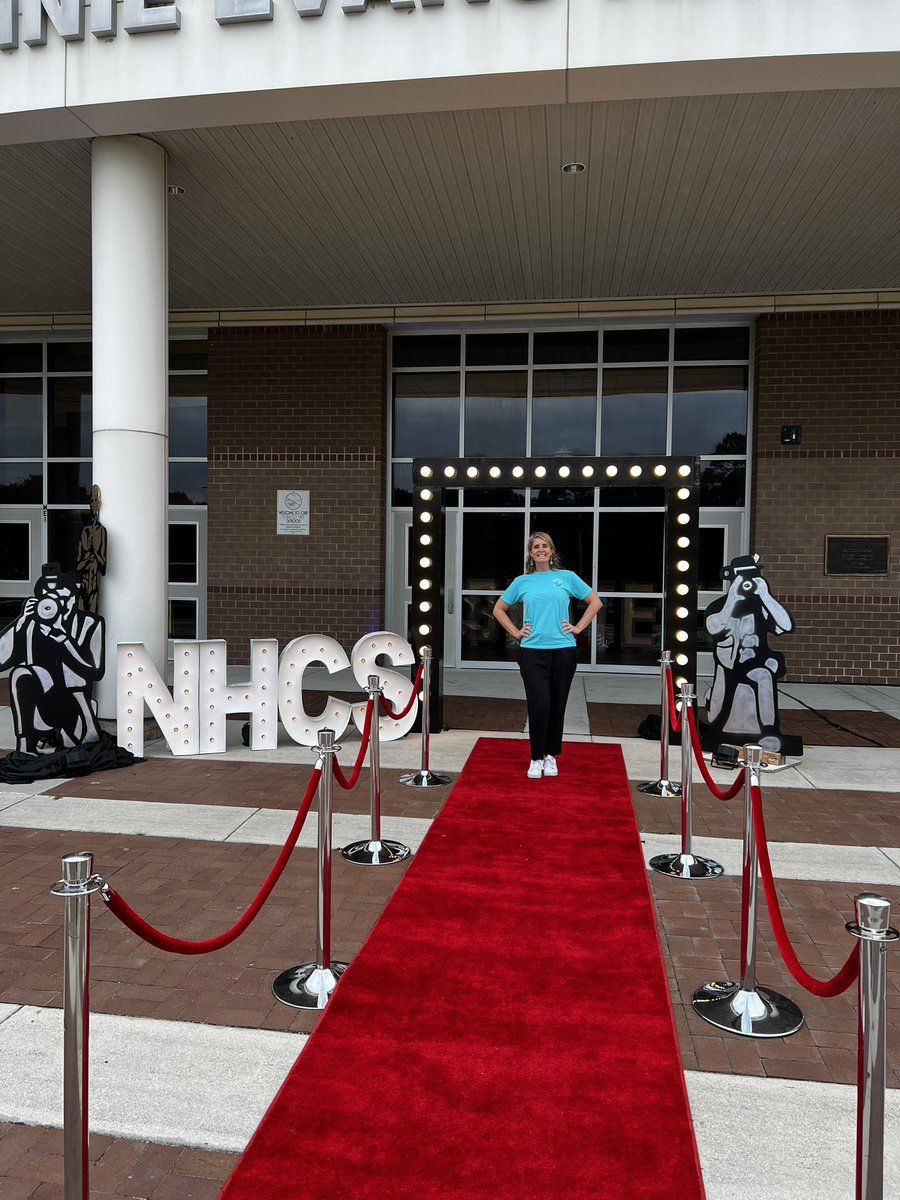 Thank you <a href="/NewHanoverCoSch/">New Hanover County Schools</a> for this amazing ℂ𝕖𝕝𝕖𝕓𝕣𝕒𝕥𝕚𝕠𝕟 𝕠𝕗 𝕊𝕦𝕔𝕔𝕖𝕤𝕤!🙌🏽🥳
We are <a href="/gregory_elem/">The International School at Gregory</a>!!!💪🏽🐬We exceeded growth!!! <a href="/deleondolphin22/">Hilda de León, Principal</a> 
<a href="/ParticipateLrng/">Participate Learning</a> #unitingourworld