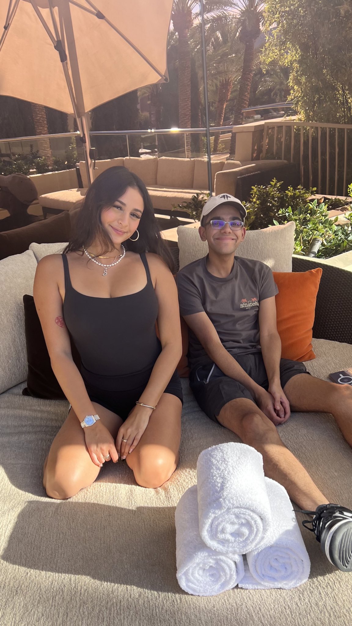 Sam Frank on X: vegas streams this week🫶🏼🙏🏼 t.coJXIoRUgvAS   X