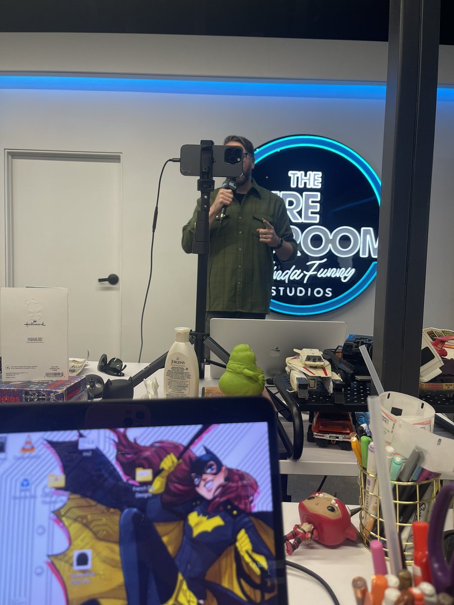 joey noelle ✨ tweet media