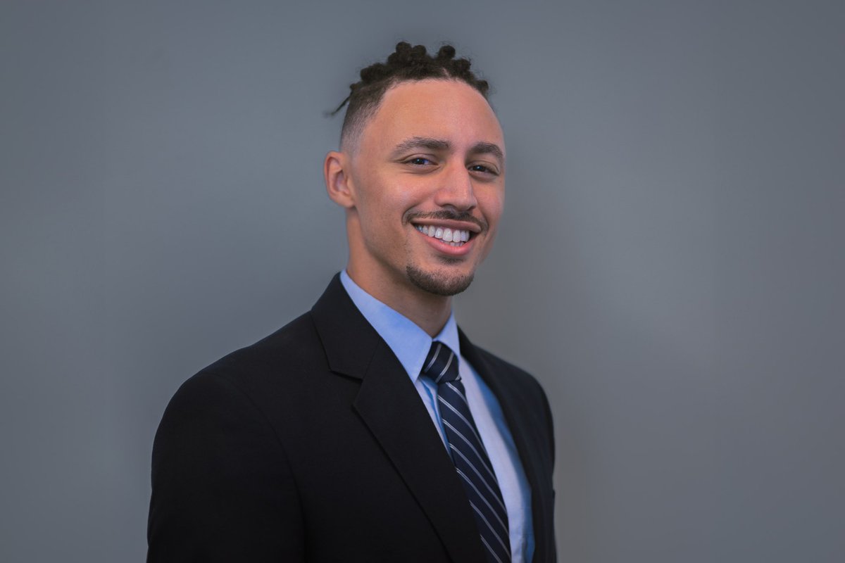 Hi #MedTwitter, my name is Tyler LeComer and I am a MS4 <a href="/harvardmed/">Harvard Medical School</a> applying into #Anesthesiology for #Match2024! 💉💊

I’m interested in pediatric anesthesia, community engagement, and health equity 🙏🏽

Nice to meet yall!