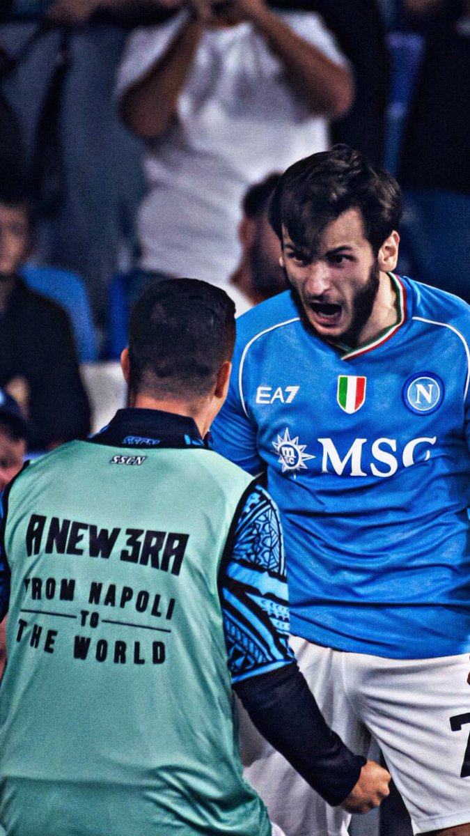 Everything Napoli tweet media