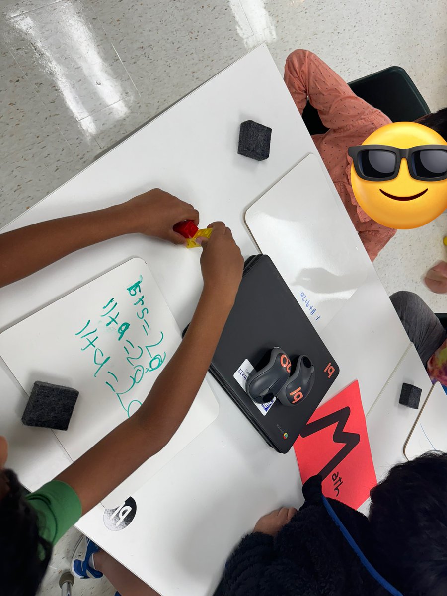 Hannah Dyksen tweet media