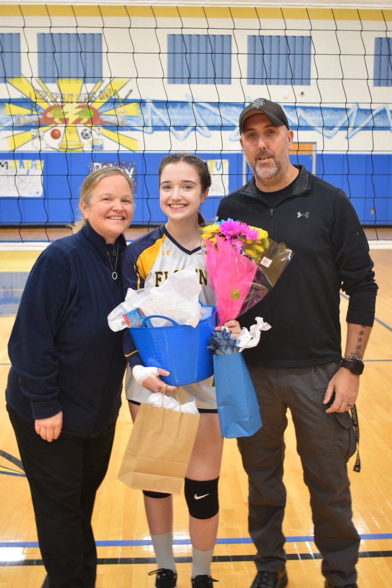 FTSD_Volleyball's tweet photo. Today we got to honor our seniors with a 2-0 win against Burlington City! Thank you ladies and your families for your hard work and dedication to our program. We will miss you but always remember once a flash, always a flash ⚡️ https://t.co/ZuRInHTSxD