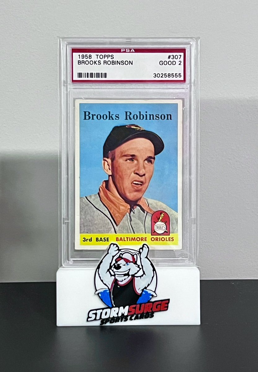 Rest in Peace to Mr. Oriole, Brooks Robinson. 

So lucky to own this vintage 1958 Topps Brooks Robinson.

#MrOriole #BrooksRobinson