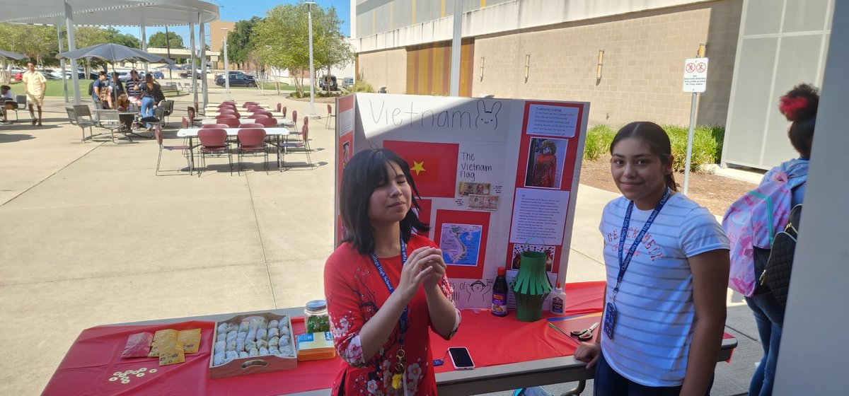 ChallengeECHS tweet media