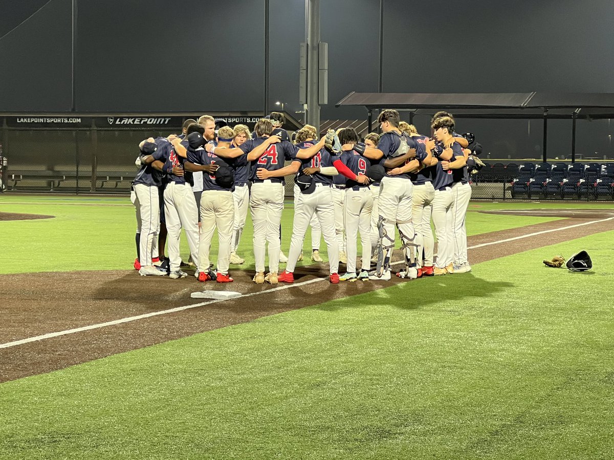 sinjonlash's tweet photo. Best of luck to my Atlanta Brave Scout teammates that are picking up games down at the WWBA in Fort Meyers… Safe Travels! https://t.co/nlJJ11BMyR