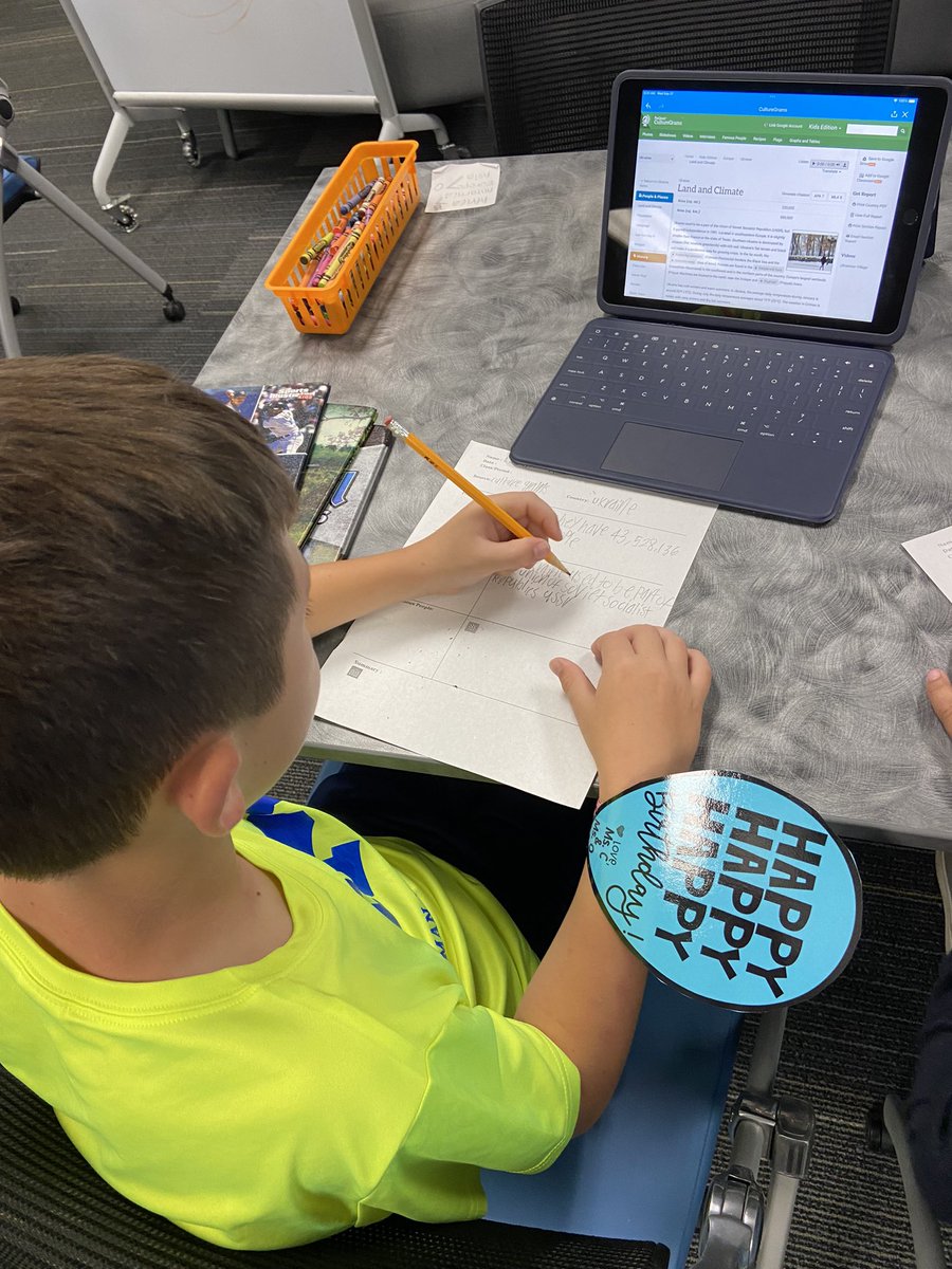 Sarah Song tweet media