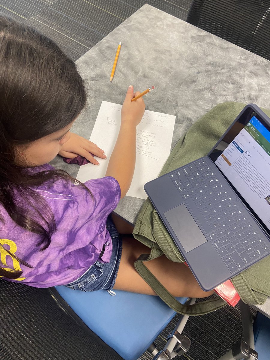 Sarah Song tweet media