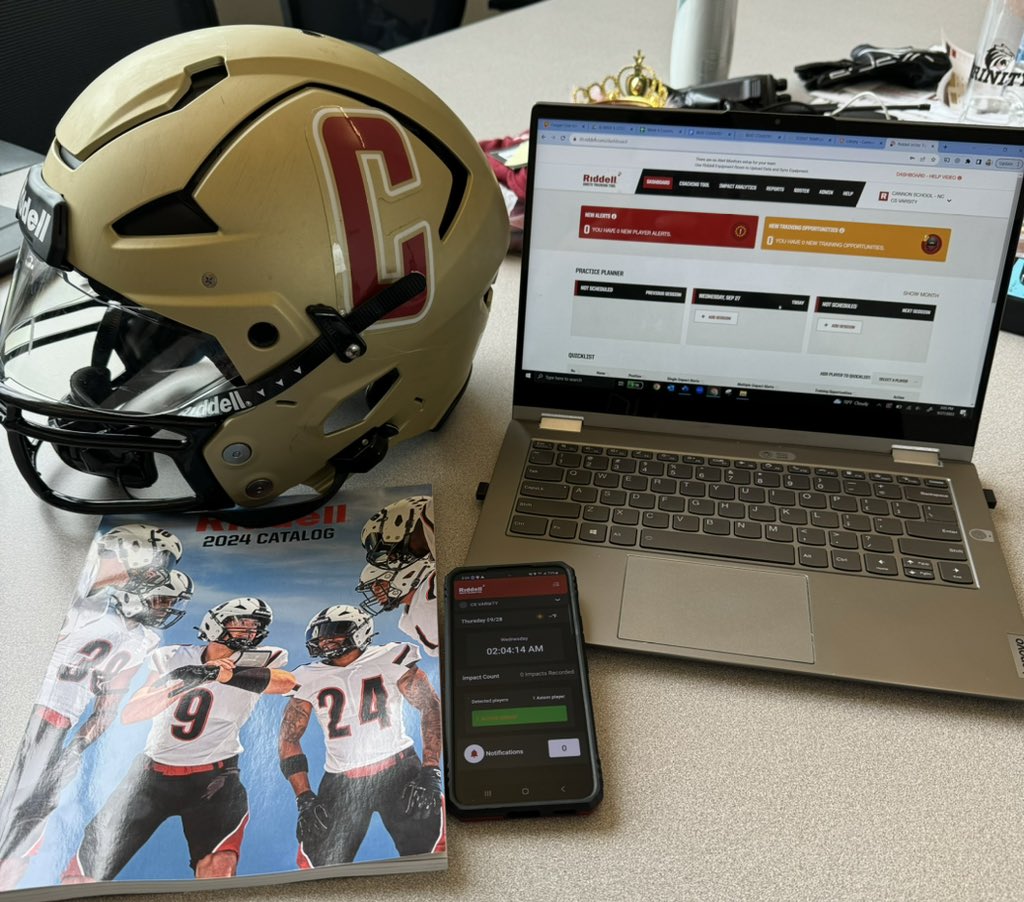 _Coach_Martin_'s tweet photo. Happy to be Team Riddell and use their Insight Analytics to provide impact data! Safety is number one and this provides us reports to help reduce head impact exposure! 
@MatthewToney1 @RiddellSports 
#GoCougars https://t.co/1s1rk4a3l8