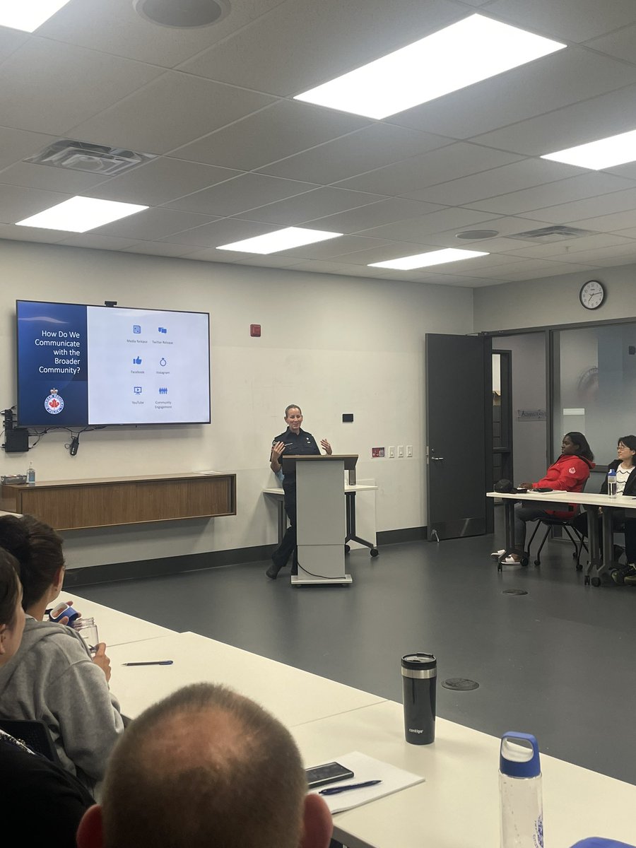Tonight at the <a href="/DRPS/">Durham Regional Police</a> Citizen’s Academy Sgt. Bortoluss shared what goes on in the corporate communications unit.