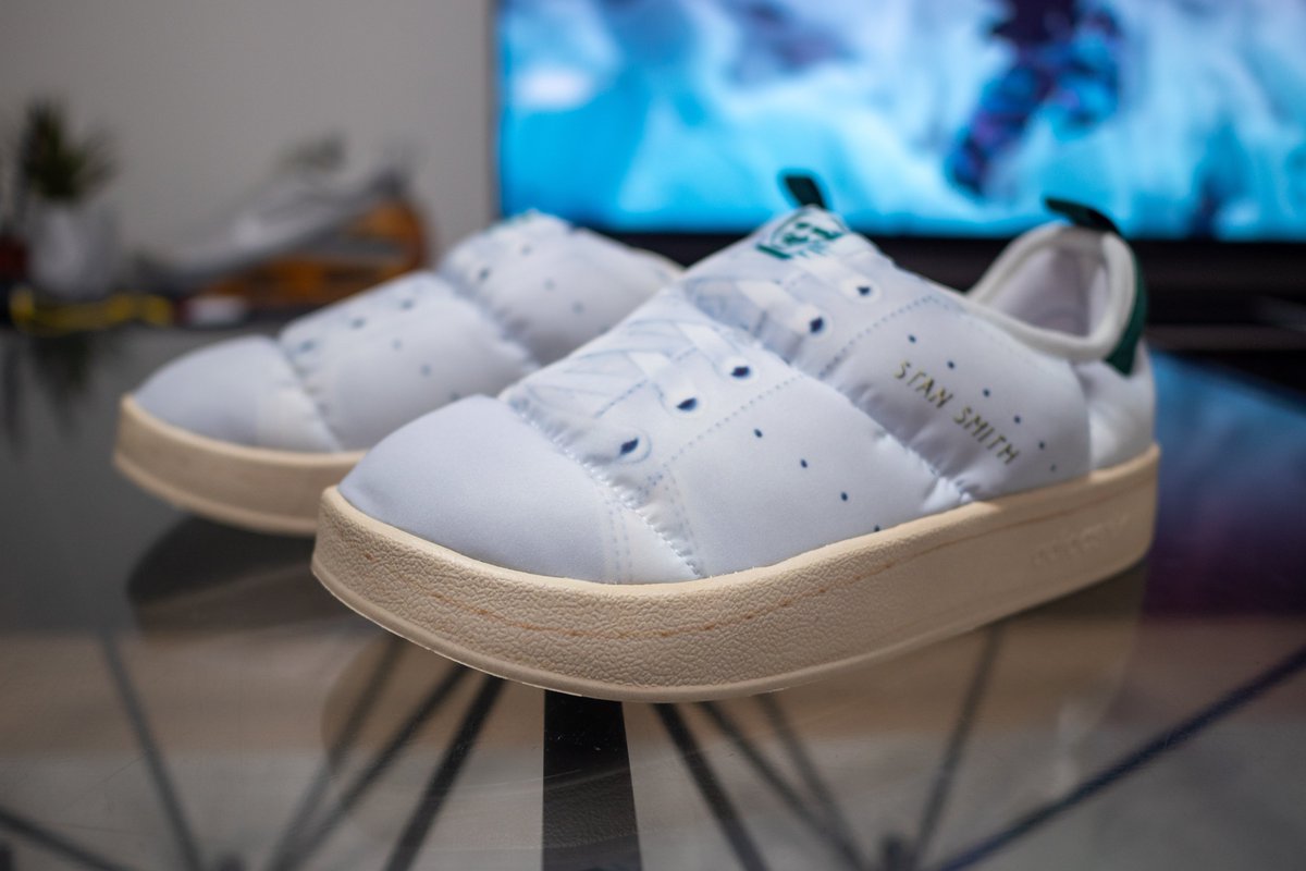 grigioalloy's tweet photo. - TODAY'S KICKS -
「adidas Originals Puffylette "Footwear White/College Green/Metallic Old Gold"」
冬用の楽チンズック届きました。
SKU : HP6699
#adidas #adidasoriginals #adidasTokyo #YESadidas #Puffylette #STANSMITH #SNEAKERS #KICKS #KICKSGRAM https://t.co/IjEJg16Cn5