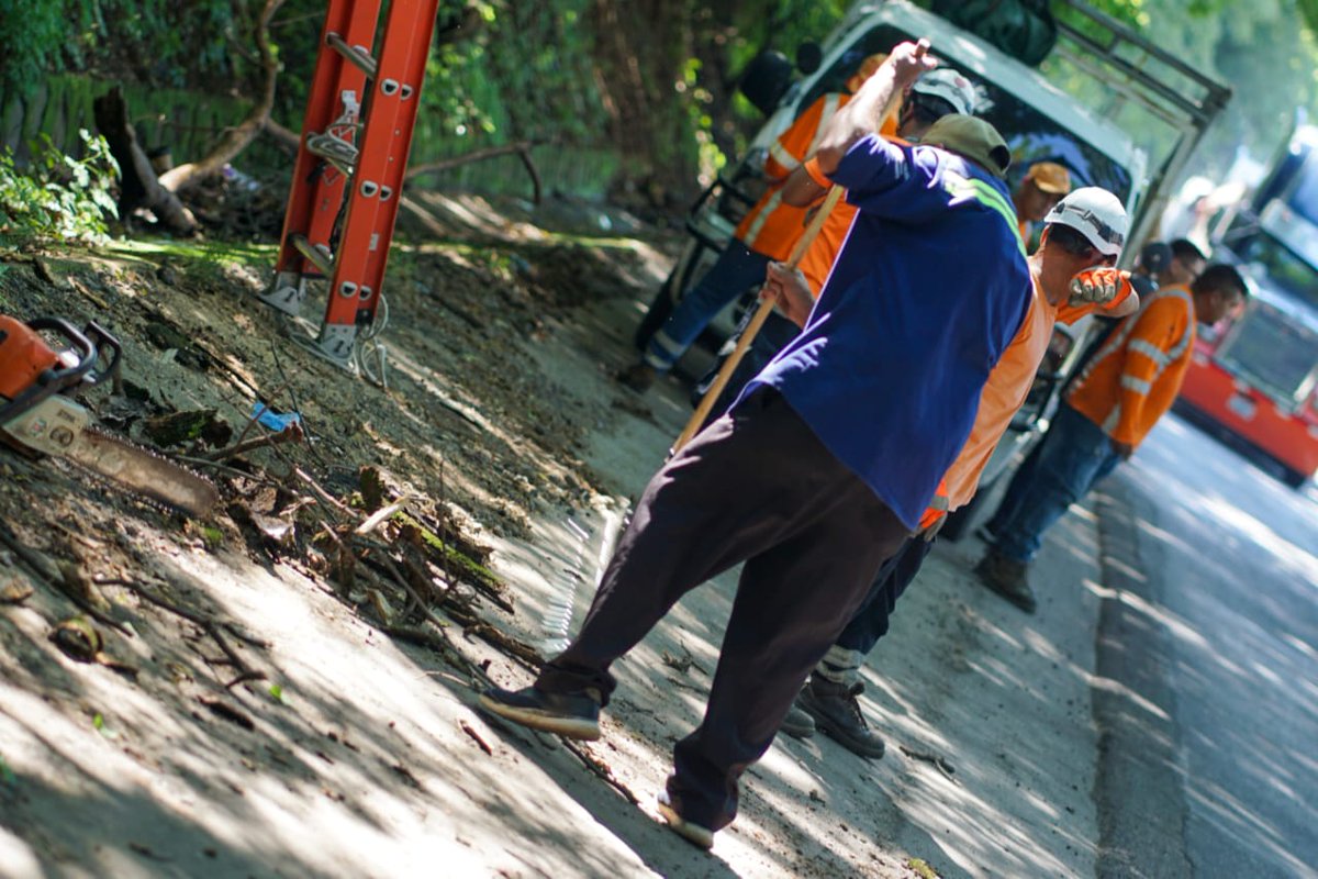 PROCIVILSV's tweet photo. 📍Km. 122, carretera Panamericana, a la altura del desvío Los Tanques, Moncagua, San Miguel. 

✔️ En esta jornada se intervendrán aproximadamente 4 kilómetros. https://t.co/5rNYtOrMEg