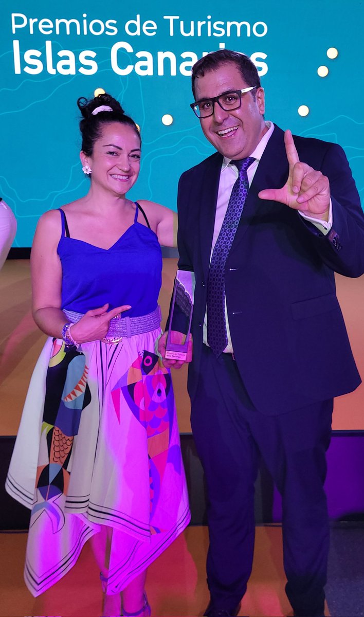 Felicidad, orgullo por mi amigo David, por este reconocido a tantos años de dedicación a la excelencia del turismo rural en #casarurallasvigas #DMT #premiosturismo #DMT2023 @canarias_es