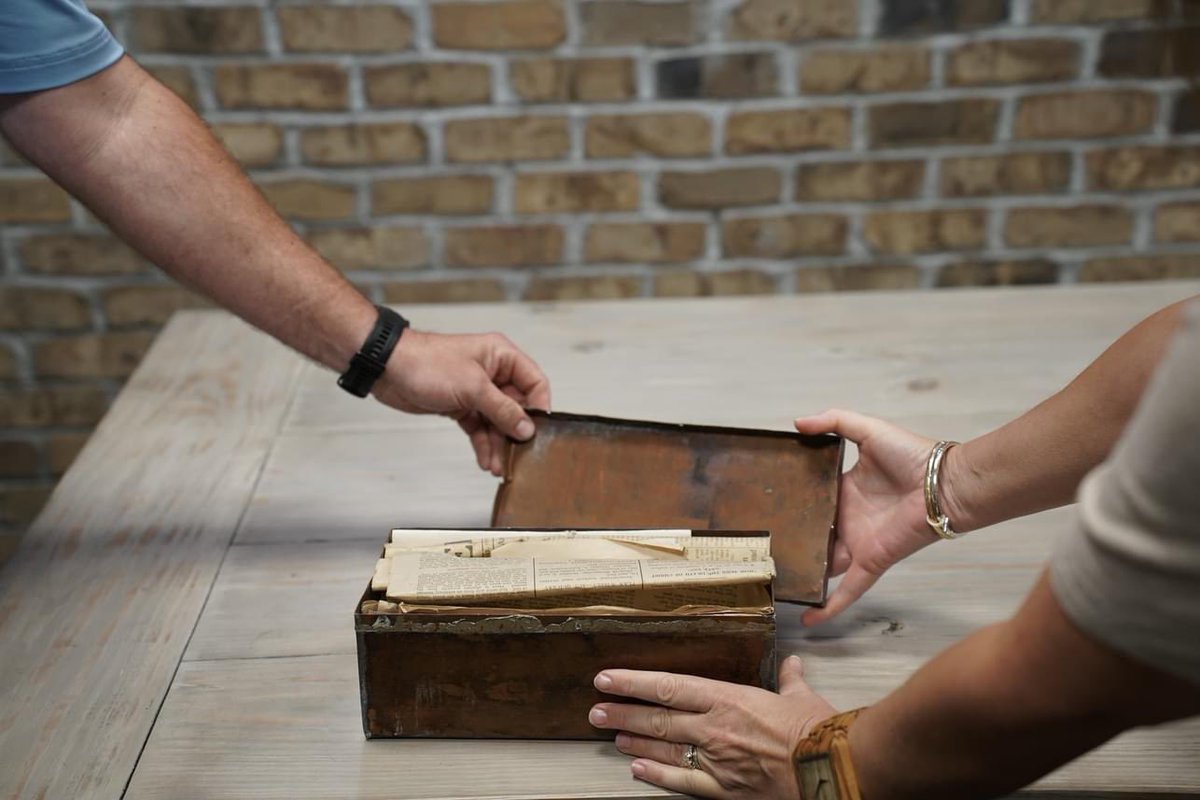 GreerFirst's tweet image. Thank you to the hundreds of people who celebrated tonight our opening of our 100 Year Old Time Capsule from our Church Cornerstone! What fun! To God be the glory!