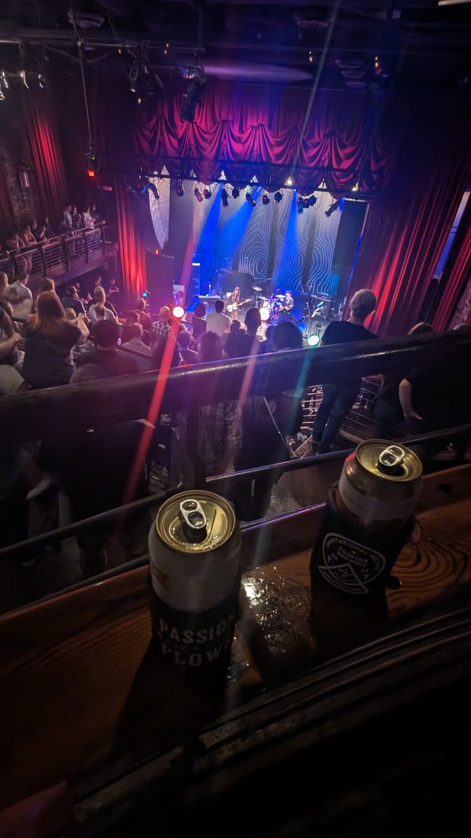 ericatecho's tweet photo. at 30, we enjoy somewhere to set our drinks and do not enjoy forgetting our concert ear plugs at home https://t.co/tnyNZbJFd2