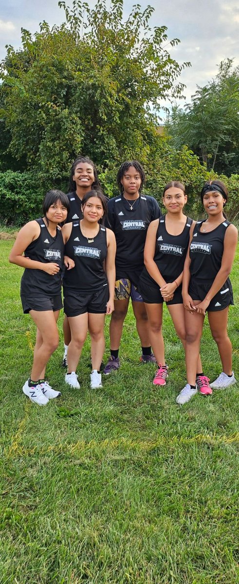 hcwolvesathletics tweet media