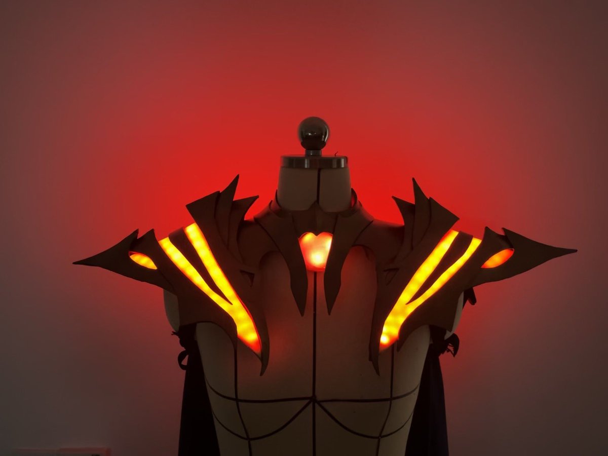 abuduorui's tweet photo. If it goes well, it will take about half a month to finish.
#dota2 #cosplay https://t.co/UjzF8sF9cC