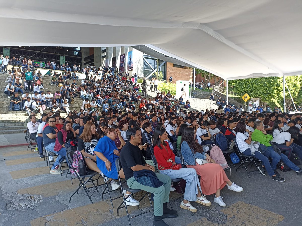 🧵 ¡Continuemos celebrando el #turismo!  Juntos podemos impulsar un turismo sostenible y próspero #TurismoVerde #InversionesSostenibles #DíaMundialdelTurismo2023 🇲🇽