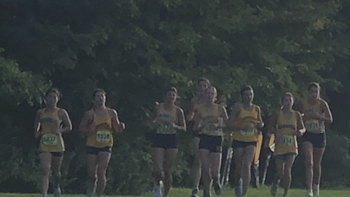 Thanks to Sun Valley for hosting a home meet on their campus on senior day!  Jack Keaveney and Morgan Chapman led the way.    Unionville will be racing next at Ches-Mont Champs on October 11th.