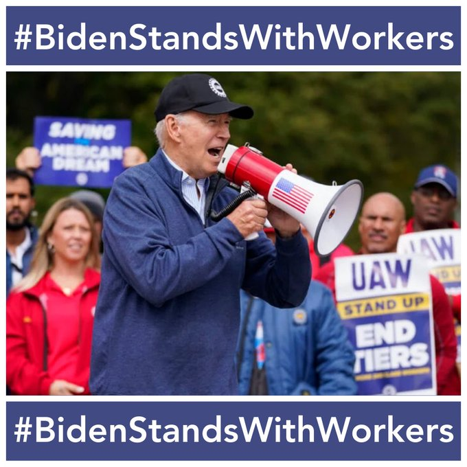 Joanhussey1's tweet photo. Republicans are never strong on jobs.

Trump left office with the worst jobs record of any president since the Great Depression.

President Biden is building an economy from the bottom up and middle out.

He's with us. #BidenStandsWithWorkers

#DemVoice1 #wtpBLUE #DemCast https://t.co/s0MibOrMoa