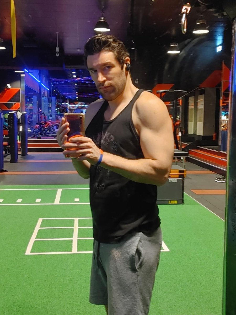 TunaPhish09's tweet image. My knee's been buggered, but that doesn't mean I can't work my upper body!!

#fitfam #lifestyle #bouldershoulder #FitnessModel #FitnessJourney #FitLife #worldgym #台灣 #台北