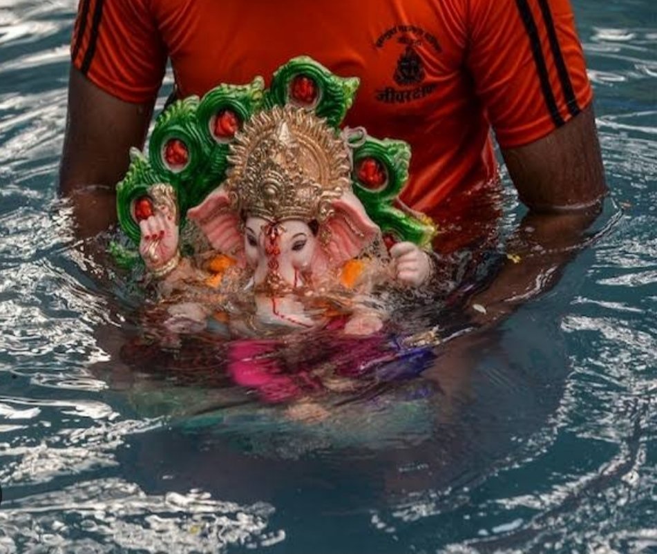 Good morning Bharat 🇮🇳🇮🇳
#GanpatiFestival 
#GanpatiBappaMorya 
#GanpatiVisarjan 
Come back soon ❣️❣️