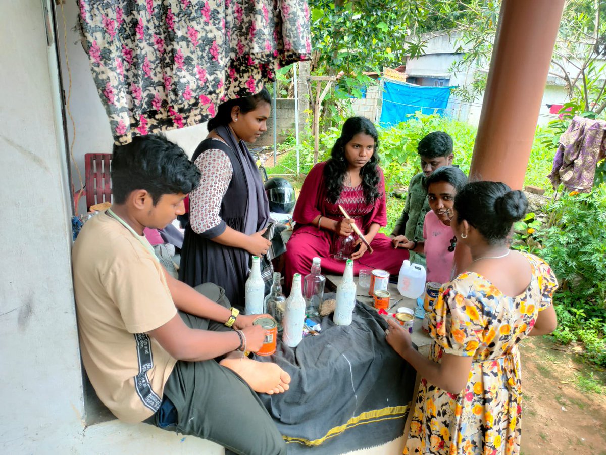 greenarmyintl's tweet image. All set for Thumboormozhi Beautification Project Phase 2 which is to be held on 28/09/2023 at Poojapura Ward.

The Green Army volunteers prepared the final set of art works for Tomorrow.
#greenarmyinternational 
#greenprotocol 
#breakfreefromplastic 
#GreenArmy
