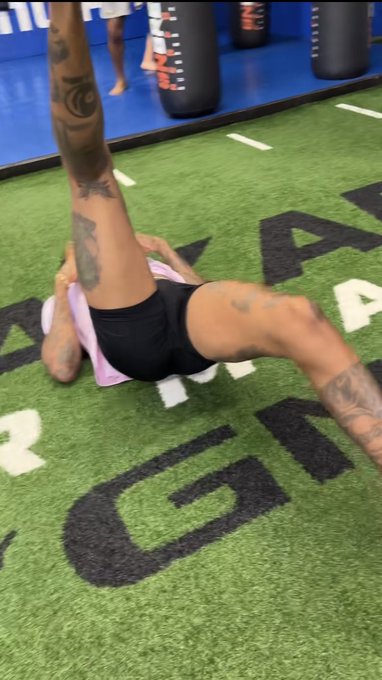 Wiz khalifa tight booty cheeks 🤤 #gay #bi #booty #feet #feet_lover #feet_pic #feetfethish https://t.<a href="/tag/gay"class="tags">#gay</a><a href="/tag/bi"class="tags">#bi</a><a href="/tag/booty"class="tags">#booty</a><a href="/tag/feet"class="tags"><span>#feet</span></a><a href="/tag/feet_lover"class="tags"><span>#feet_lover</span></a><a href="/tag/feetfethish"class="tags"><span>#feetfethish</span></a><a href="/tag/feet_pic"class="tags"><span>#feet_pic</span></a>