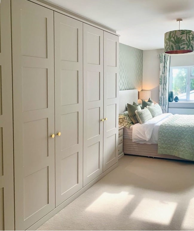 Exclusively Avanti.
This recently fitted Cartmel  bedroom adds warmth and character with its aesthetically pleasing lines and soft tones.
Fit for Christmas and pay spring 2024* avantikb.co.uk

#fittedbedroom
#bedroom
#designerbedroom

*Finance… avantikb.co.uk/finance/