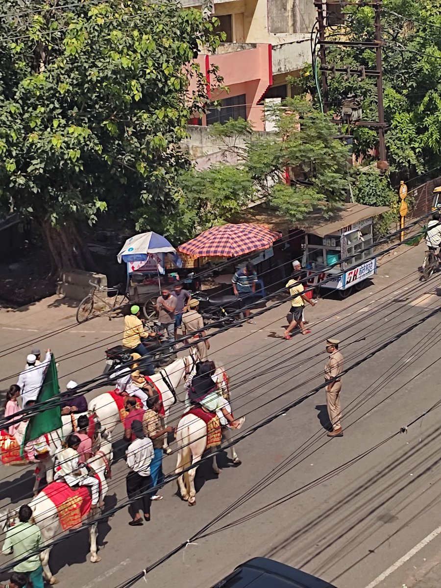 mirzafound0120's tweet image. Eid-Milad-Un-Nabi
ईद-ए-मिलाद-उन-नबी 

جشن ولادت النبی مبارک ہو۔
2023

#PoliceCommissionerateGhazibad
#Adminstration Ghaziabad
#SHO Bapudham
#Police beat Sanjay Nagar

Thanks to all