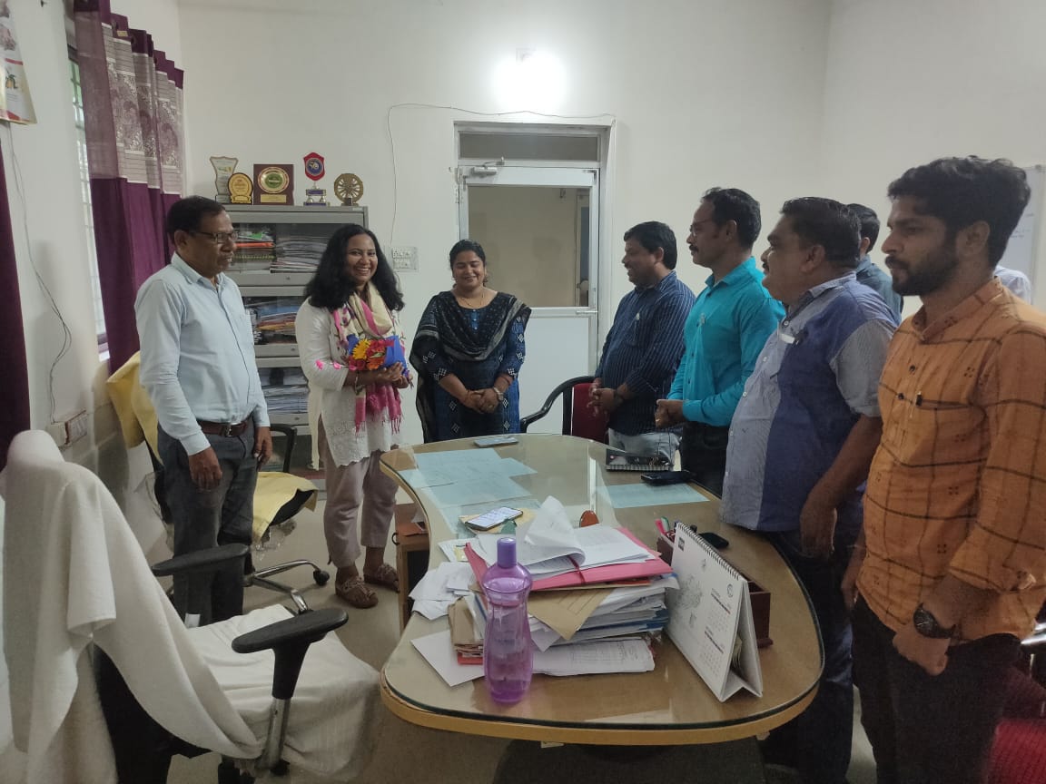RajibMi28118643's tweet photo. It was great to welcome Dr Swati Nayak, #IRRI only the third Indian and first Odiya Agriculture scientist to receive the prestigious Norman E Borlaug Award for 2023( World Food Prize Foundation) for her work in  climate resilient agriculture @krushibibhag @nayak_swati @irri https://t.co/YahuXiNx5b