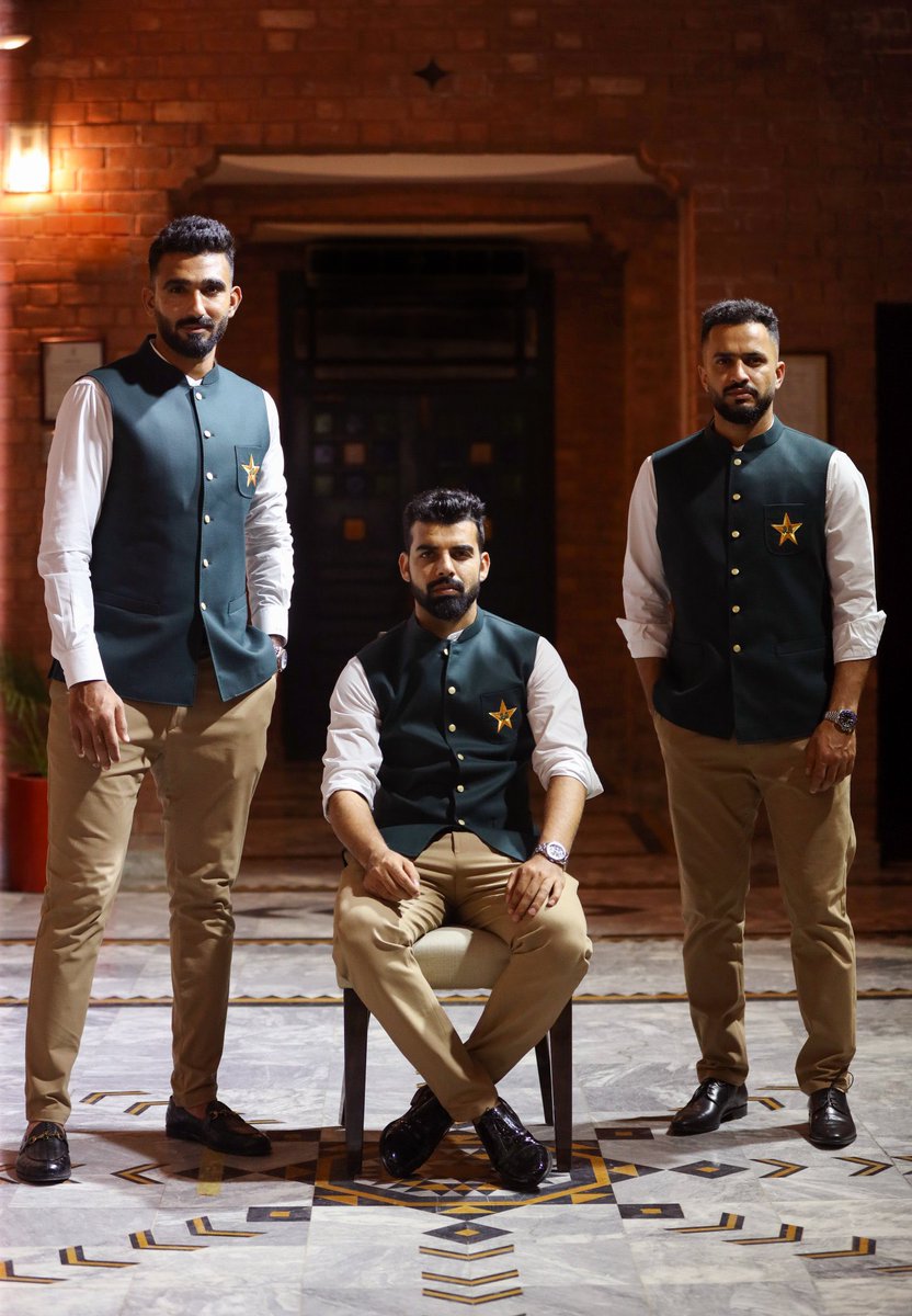 76Shadabkhan's tweet photo. All geared up for the World Cup. We will give it our all. We can achieve our goals with the support of our fans. We believe when you believe. #PakistanZindabad https://t.co/s3YFgHnnVy