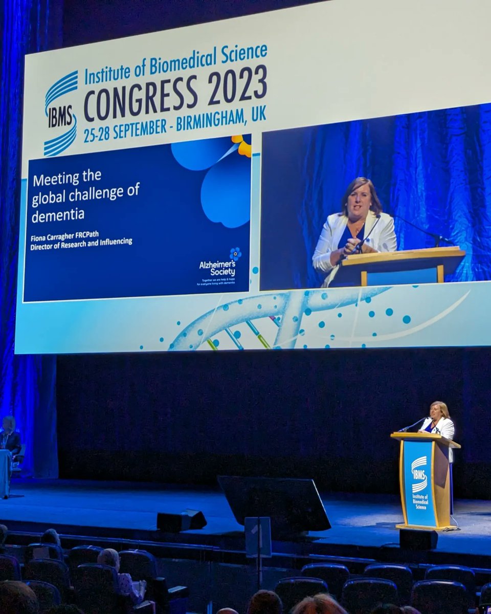 Laura Taylor 🍊 tweet media