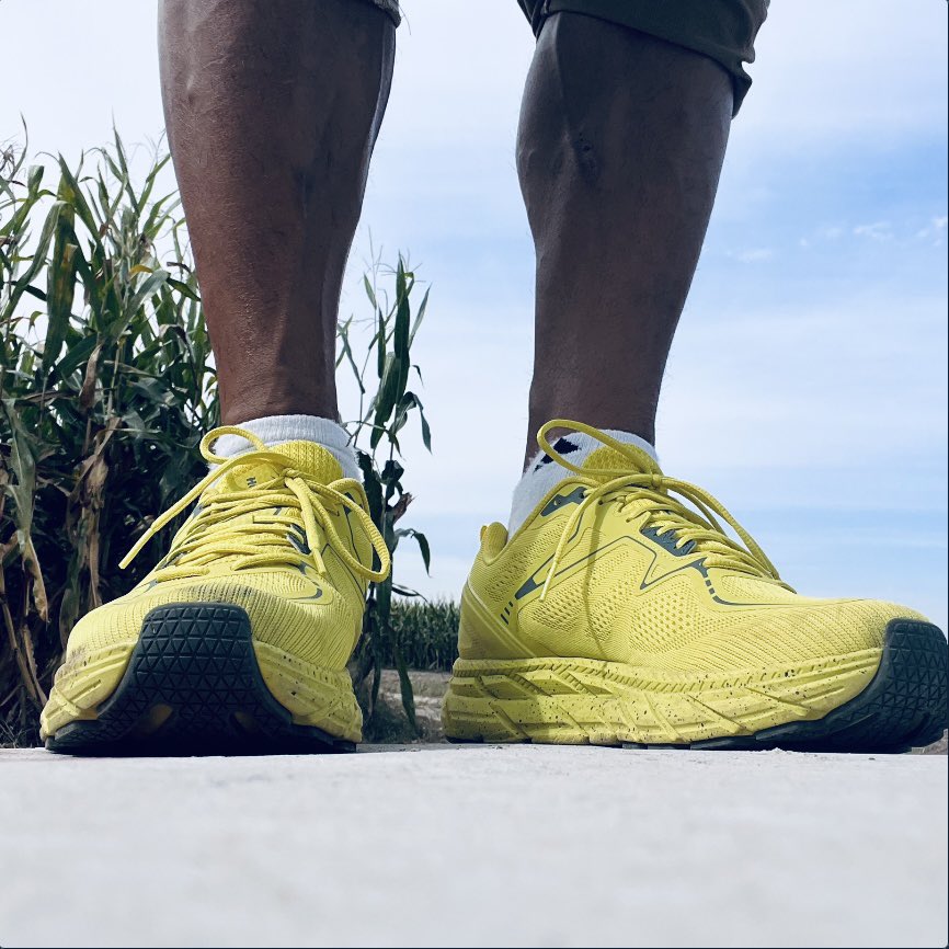 穿了一周的袜子，懒得洗了，有没有人要，价高者得