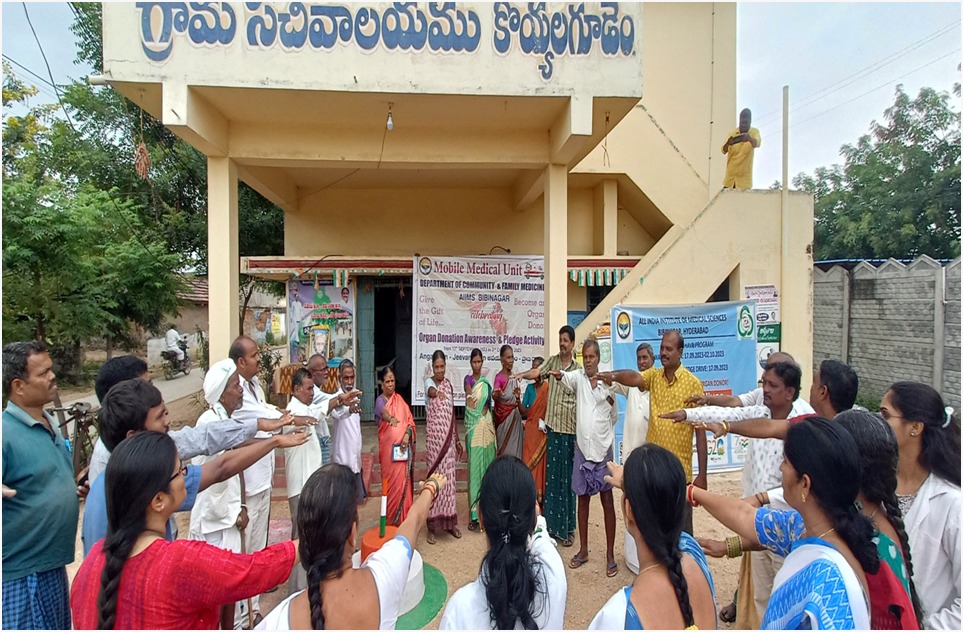 AiimsBibinagar's tweet photo. Mobile Medical Unit (MMU) of AIIMS, Bibinagar conducted Organ Donation Awareness and pledge registration activity at  Darmareddipalli and Koyyalagudem Village of Yadadri District under Seva Pakhawada on 25th and 26th  Sept. 2023. A team of medical doctors, Nursing Officers https://t.co/cpezZklCDC