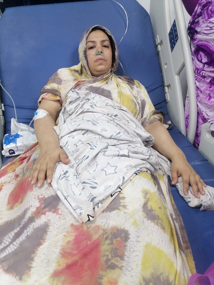 URGENT:Less than an hour ago, #Morocco’s occupation forces attacked the house of the #Saharawi HRD #Mahfouda_Bamba_Lefrkir in occupied #Al_Aaiun/#WesternSahara. They removed CCTV cameras, terrified her children and threatened her entire family. Stones and glass bottles used as