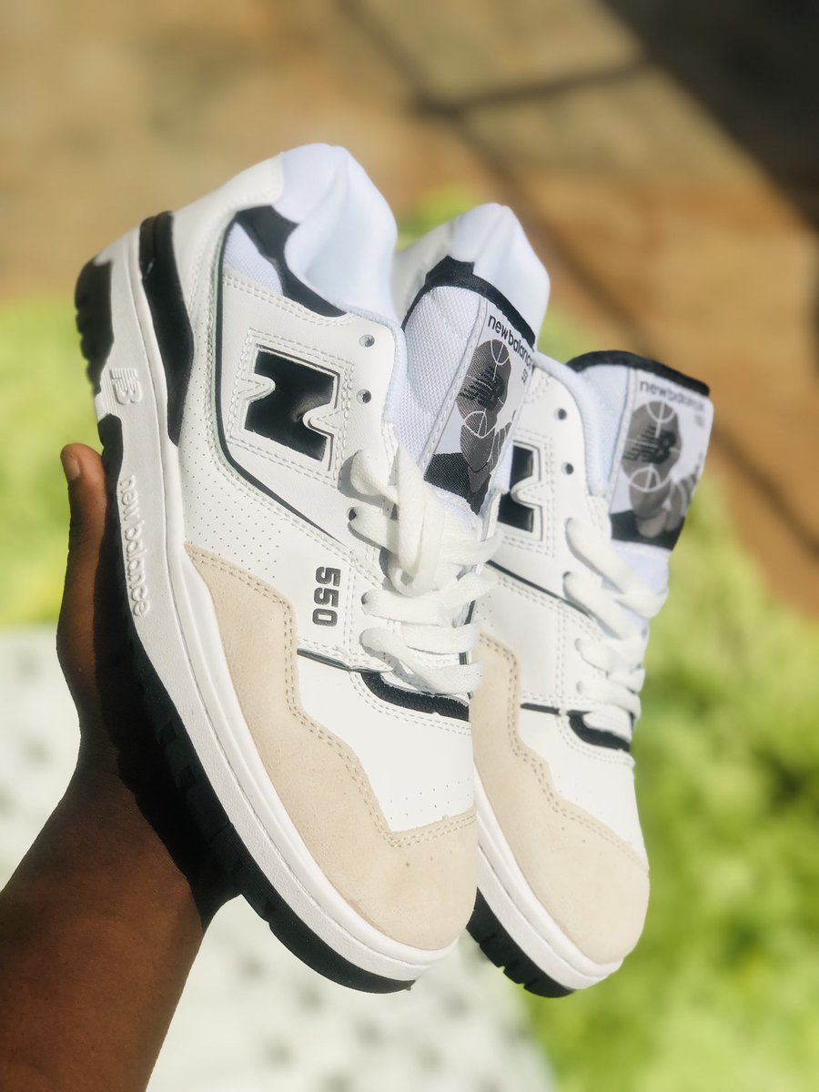 worldofkicksmw's tweet photo. New Balance 550 “Black and White”
Price :MK78500(Boxed)
Order origin📍: SA🇿🇦
Delivery : Standard of 5 to 10 days
@worldofkicksmw
.
.
.
#theworldofkicksmw #newbalance #newbalance550 #newbalance550blackwhite #nb550 #sneakerculture #sneakerhead #malawifashion #malawi https://t.co/2LTfUix6l5