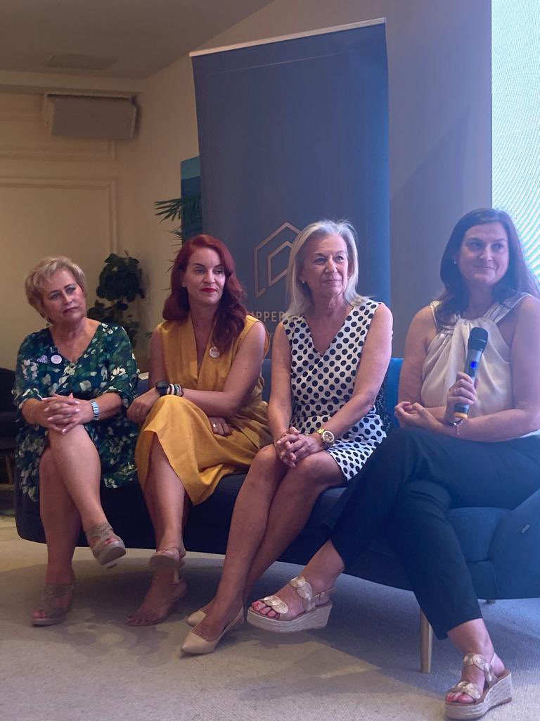 KikaCaracuel's tweet photo. Interesante “Encuentro de Asociacionismo Empresarial Femenino”, con la intervención de Ana Alonso, Presidenta de la Federación Andaluza de Mujeres Empresarias (FAME). #Amprem #Rem #Amupema #Dimee https://t.co/nLLTbSbgsQ