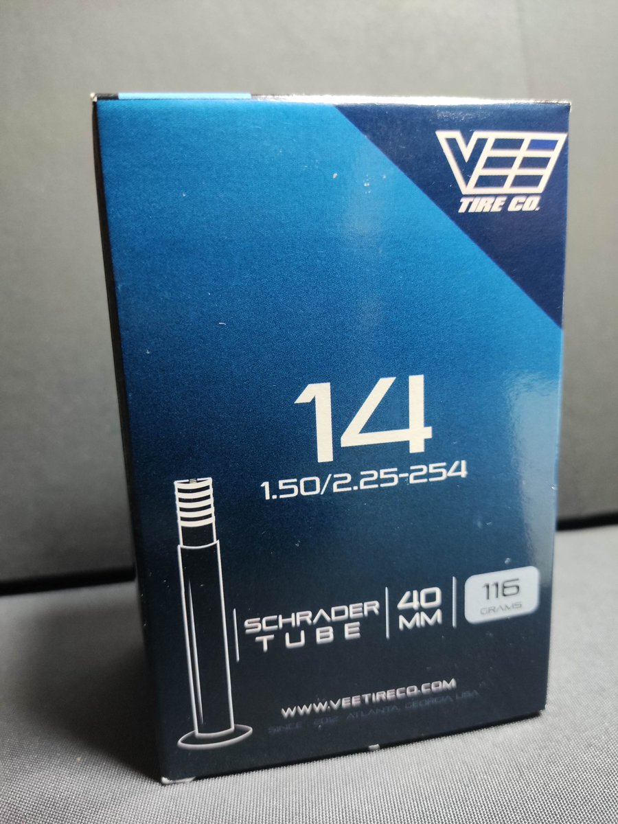 zdpshop's tweet photo. 最近、TIOGAの14インチ米式チューブが入手困難なので、VEE TIRE製チューブにチェンジ https://t.co/xYm10ZHvl3