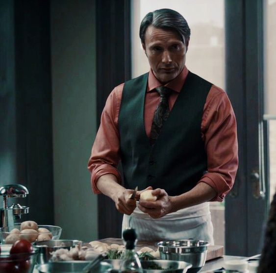 “ ที่นี่ทำให้ผมได้พบเจอกับคนใหม่ๆมากมาย, 

คงดีไม่น้อยถ้าได้จัดปาร์ตี้ทำอาหารให้สังคมใหม่ๆของผมบ้าง นอกเหนือจากเพื่อนฟังโอเปร่า ”