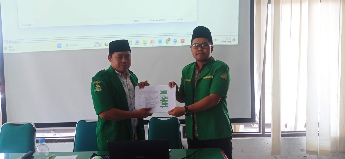 amrudinnejad_'s tweet photo. Pokok, Berkhidmat tanpa batas💚🤟 #Rakercab1AnsorPacitan https://t.co/0hnJMBM8qv