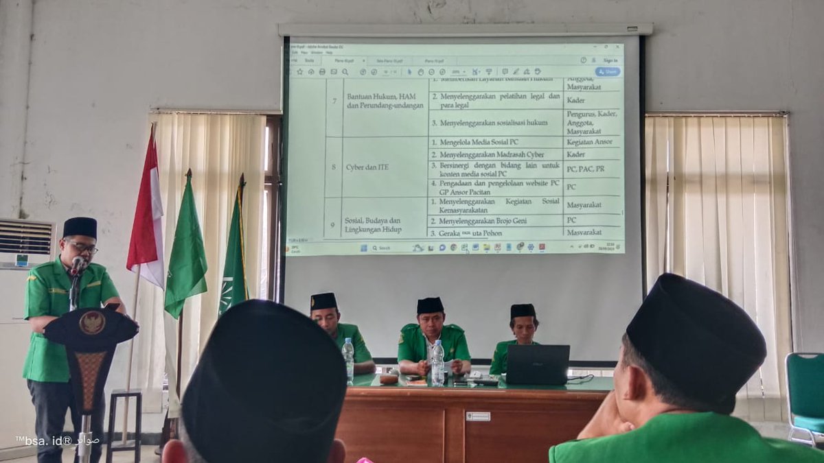 amrudinnejad_'s tweet photo. Pokok, Berkhidmat tanpa batas💚🤟 #Rakercab1AnsorPacitan https://t.co/0hnJMBM8qv