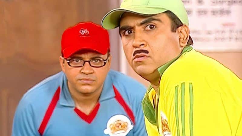 Abhi_comrade's tweet photo. @Trendulkar @Trendulkar you forgot our legendary batsman Jethalal champaklal  gada who scored 50 in 6 balls 🤣 still unbreakable record https://t.co/cOogjk0EWG